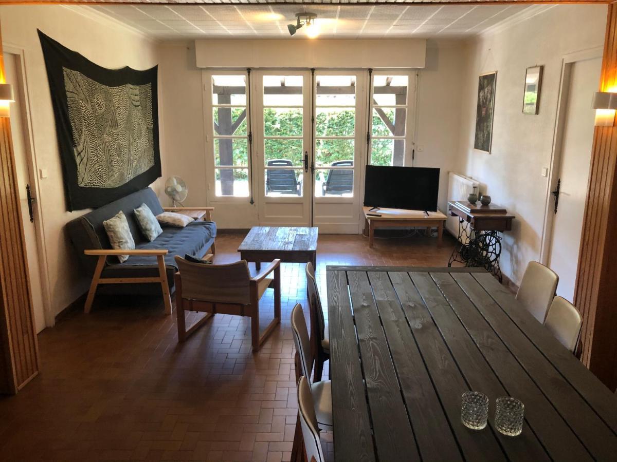 Villa Orcas Léon Esterno foto
