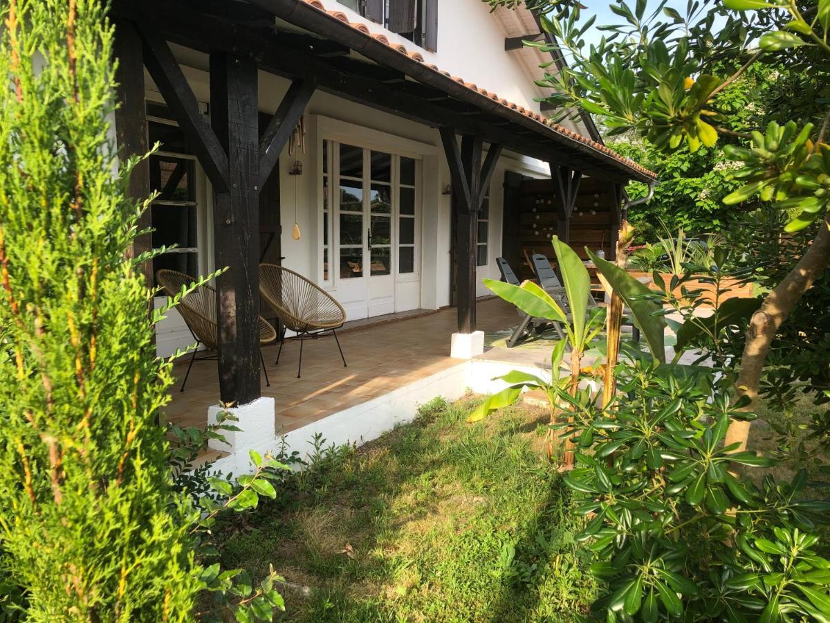 Villa Orcas Léon Esterno foto