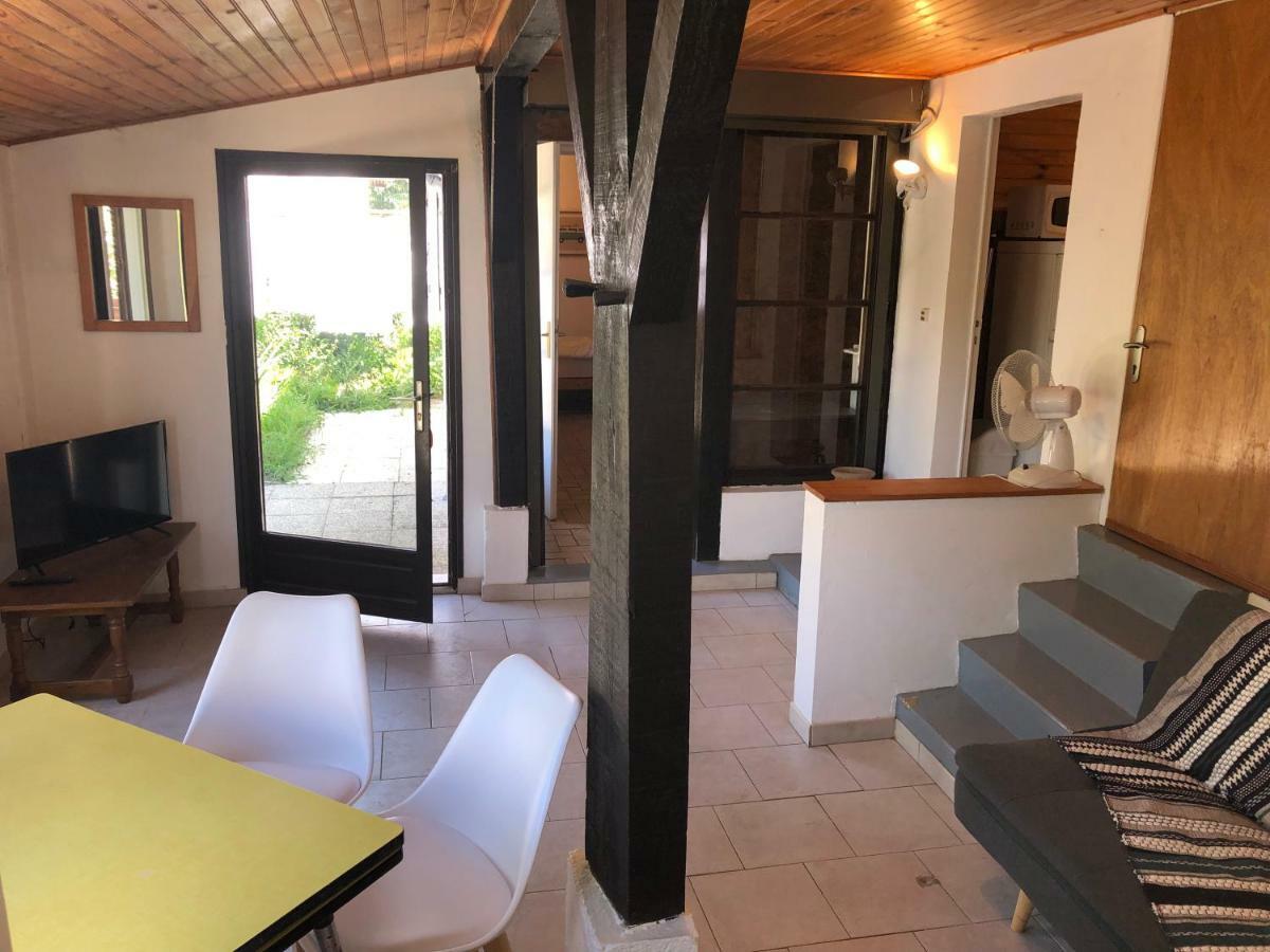 Villa Orcas Léon Esterno foto